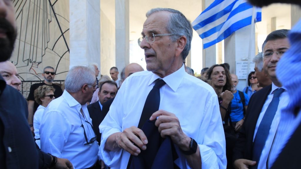 Αντώνης Σαμαράς-Τέμπη: “Χωρίς ηθικό έρεισμα η απόρριψη αιτήματος γονέων για εκταφή των σορών των παιδιών τους”