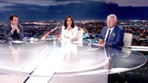 Σεισμός στην Εύβοια: Η στιγμή που ταρακουνιέται το στούντιο στην εκπομπή της Νίκης Λυμπεράκη (βίντεο)