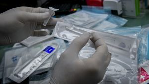 Θεσσαλονίκη: Καταδικάστηκε εκπαιδευτικός που εν μέσω κορονοϊού πήγε στο σχολείο χωρίς αρνητικό self-test