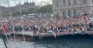 Ισπανία: Η Global Sumud Flotilla επιστρέφει στη Βαρκελώνη λόγω κακοκαιρίας