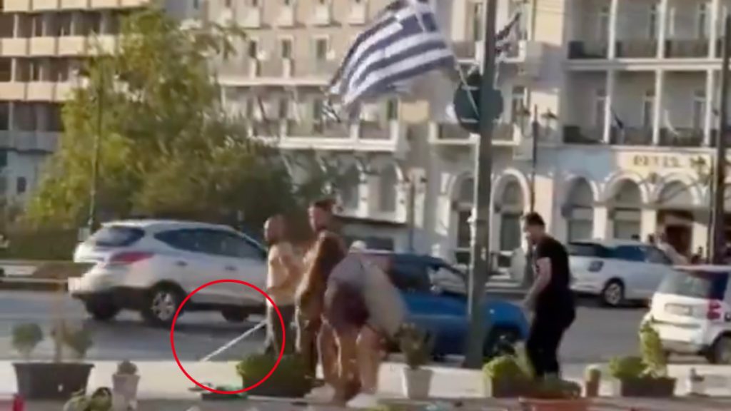 Βίντεο από την άγρια συμπλοκή Ισραηλινών και Παλαιστινίων μπροστά στο μνημείο του Αγνώστου Στρατιώτη