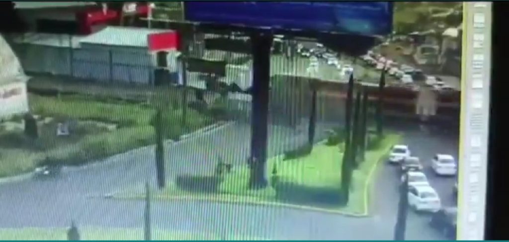 Μεξικό: Σφοδρή σύγκρουση τρένου με λεωφορείο – 8 νεκροί και δεκάδες τραυματίες (Βίντεο)