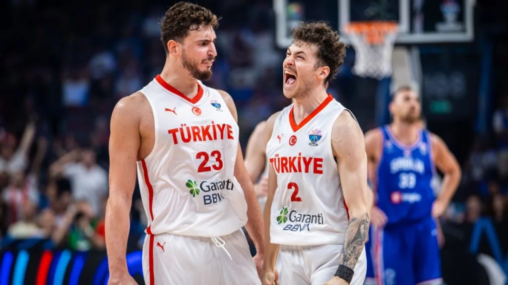 Τουρκία – Σερβία 95-90: Πήρε το ντέρμπι και ανέβηκε στην κορυφή του ομίλου η ομάδα του Αταμάν