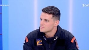 Ο υποπύραρχος που ευχαρίστησε η Φον ντερ Λάιεν «Ήταν μια στιγμή αναγνώρισης για τη χώρα μας και για όλους τους Έλληνες πυροσβέστες»