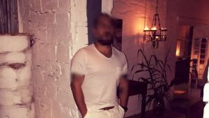 Υπόθεση μαστροπείας: Στην φυλακή οδηγήθηκε ο 42χρονος – “Έκοβε τα χέρια του, ρούφαγε το αίμα και ούρλιαζε” λέει θύμα του
