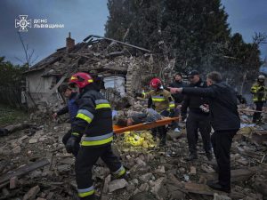 Ουκρανία: To 2025 ο ρωσικός στρατός εκτόξευσε 60.000 αεροπορικές βόμβες και 100.000 drones