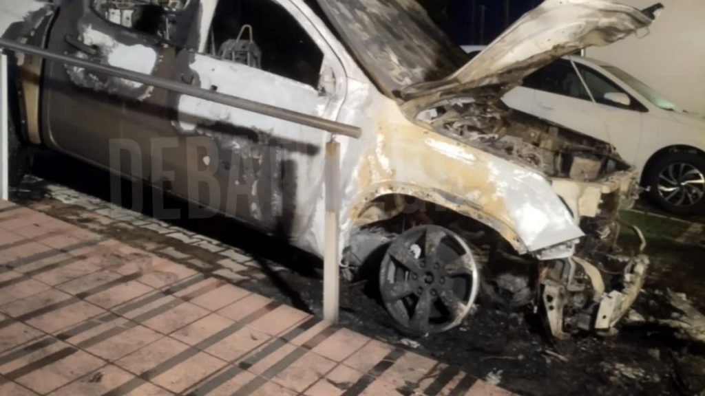 Νέα Φιλαδέλφεια: Εμπρησμός η φωτιά στην έκθεση αυτοκινήτων – Τι εντοπίστηκε (Εικόνες)