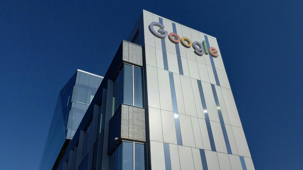 Google: Θα επενδύσει 15 δισ. δολάρια σε κέντρο δεδομένων Τεχνητής Νοημοσύνης στην Ινδία