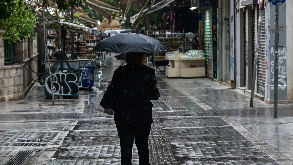 Βροχερός ο καιρός και σήμερα σε αρκετές περιοχές – Έως 25 βαθμούς η θερμοκρασία