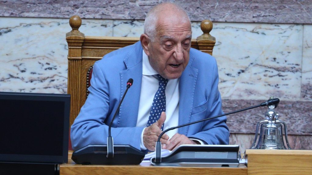 Κακλαμάνης κατά Βελόπουλου για την επίθεση σε Καιρίδη: “Να αντιστεκόμαστε στην κακία ή στην κακιά στιγμή του εαυτού μας”