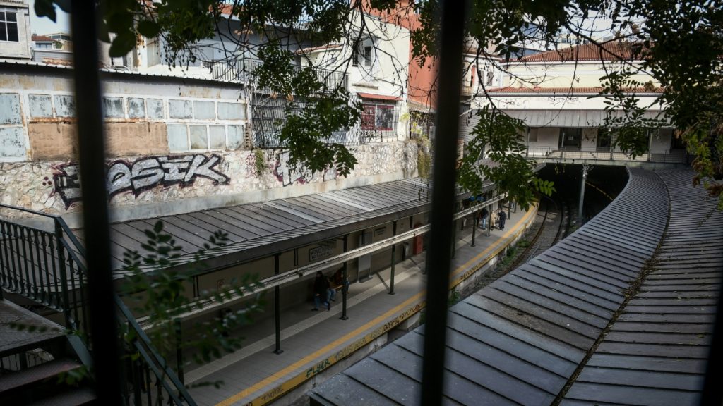 ΣΤΑΣΥ για τον σταθμό “Μοναστηράκι”: “Διαχρονικές οι φθορές – Δεν συντρέχει άμεσος κίνδυνος”