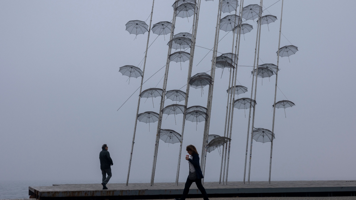 Θεσσαλονίκη: «Ξηλώνονται» για επισκευή «Ομπρέλες» του Ζογγολόπουλου – Μεταφέρονται στην Αθήνα
