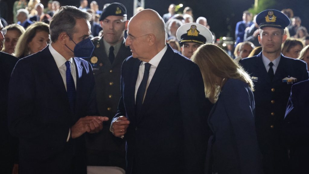 Η νέα όψη του Πενταγώνου και το μήνυμα ενότητας Μητσοτάκη και Δένδια – Τα σχέδια για τον Άγνωστο Στρατιώτη