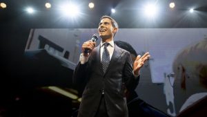 Ολλανδία: Ρόμπ Γέτεν, ο πρώην αθλητής και ανοιχτά ομοφυλόφιλος που προαλείφεται για πρωθυπουργός