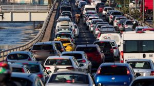Κίνηση τώρα: Μεγάλες καθυστερήσεις στον Κηφισό, προβλήματα και στην Αττική Οδό