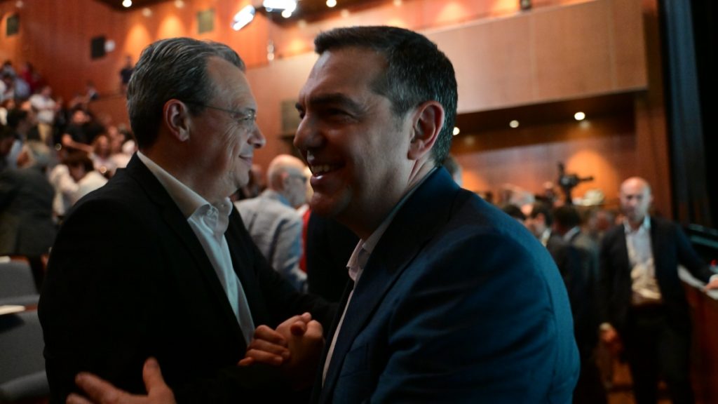 Θεωρείτε ότι η συμπόρευση με τον Αλέξη Τσίπρα θα διασπάσει τον ΣΥΡΙΖΑ;