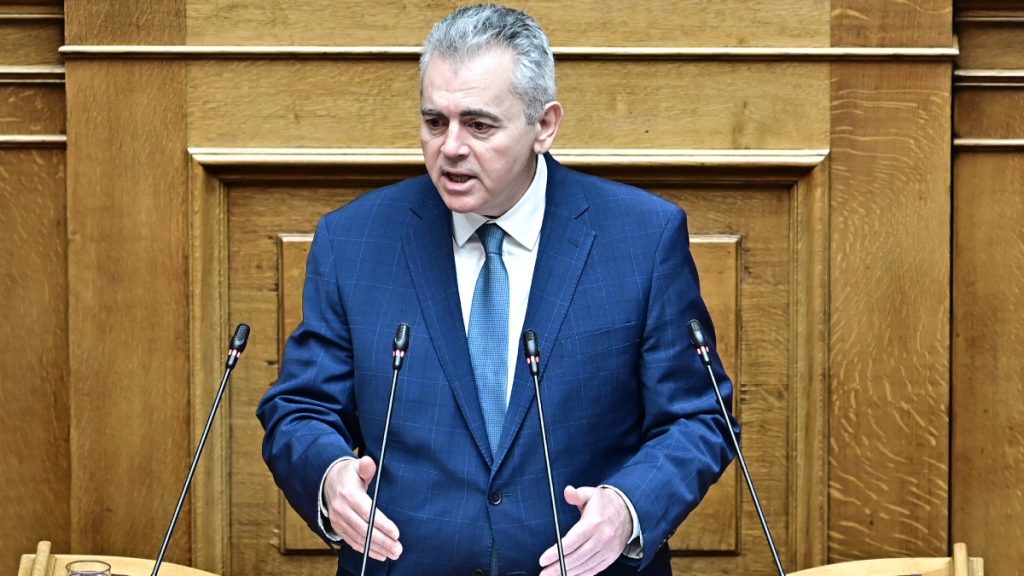 Χαρακόπουλος: “Όσοι μιλούν για δεδομένα χάσματα στη ΝΔ θα διαψευστούν”