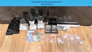 Συντονισμένη επιχείρηση της ΕΛ.ΑΣ. στην Αγία Βαρβάρα – Τέσσερις συλλήψεις για ναρκωτικά