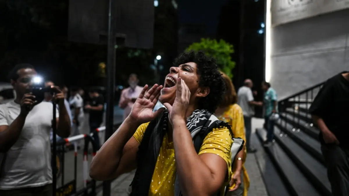 Συμφωνία Ισραήλ – Χαμάς: Σε ισχύ το σχέδιο για εκεχειρία – Εντολή Νετανιάχου για να σταματήσουν οι βομβαρδισμοί στη Γάζα