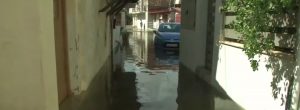 Αιτωλοακαρνανία: Σφοδρές καταιγίδες έπληξαν Αιτωλικό και Κατοχή – Πλημμύρισαν σπίτια και δρόμοι (Βίντεο)