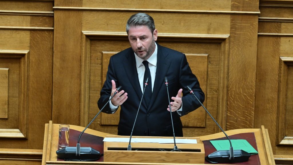 Ανδρουλάκης: Όταν άλλα λέει το ΥΠΕΞ, άλλα το υπουργείο Άμυνας και άλλα κάνει το Μαξίμου, τότε κάνεις ανασχηματισμό