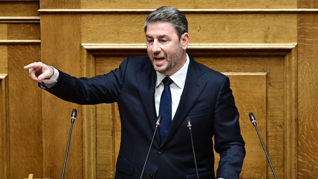 “Πυρά” Ανδρουλάκη κατά Μητσοτάκη για Άγνωστο Στρατιώτη: “Αποκαλυπτήρια πολιτικής υποκρισίας από τον πρωθυπουργό”