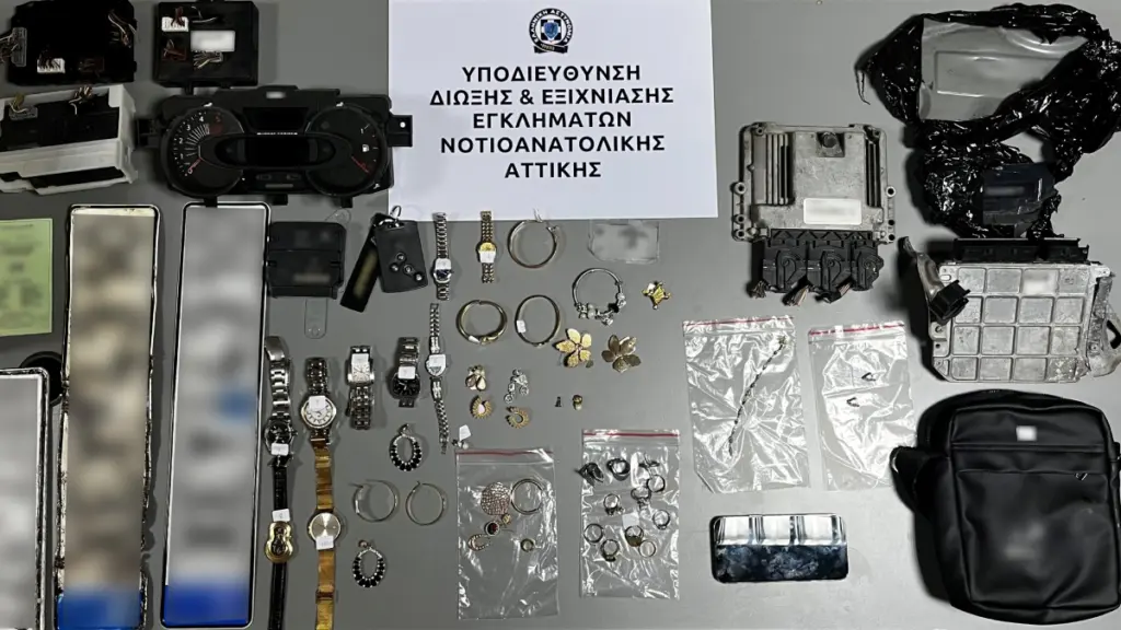 Συνελήφθη 26χρονος-μέλος σπείρας που εξαπατούσε ηλικιωμένους προσποιούμενος τον λογιστή