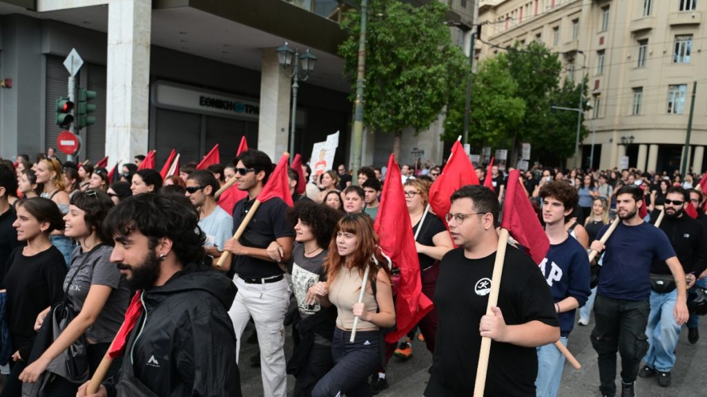 ΑΔΕΔΥ: 24ωρη πανελλαδική απεργία στις 14 Οκτωβρίου