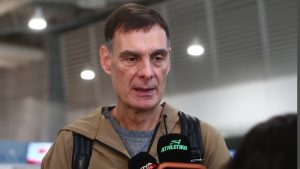 Μπαρτζώκας: «Πιστεύω ότι θα παίξουν οι Φουρνιέ και Ουόκαπ με τον Πανιώνιο»