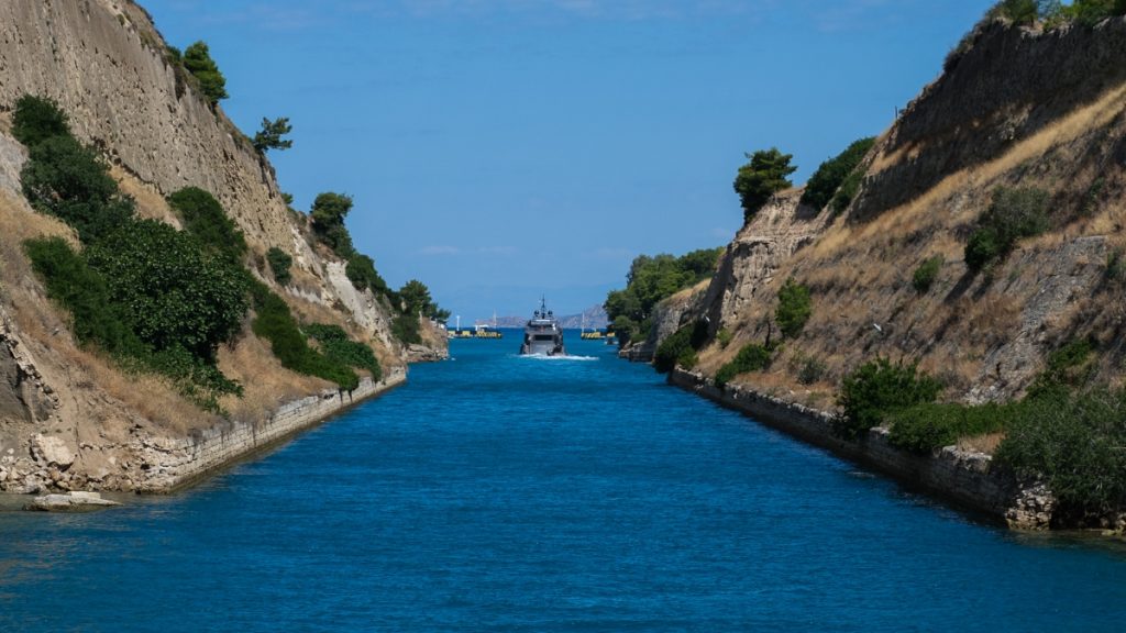 Διώρυγα της Κορίνθου: Διακοπή διελεύσεων λόγω εργασιών αποκατάστασης