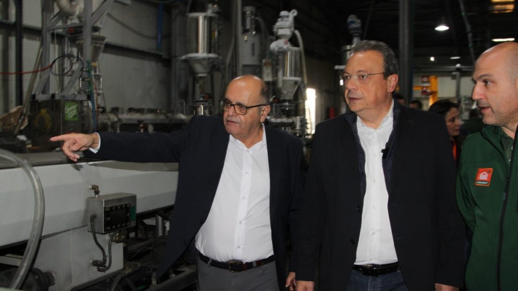 Φάμελλος: «Η ελληνική περιφέρεια εκπέμπει SOS από τον πρωτογενή τομέα μέχρι τη μεταποίηση» (βίντεο)