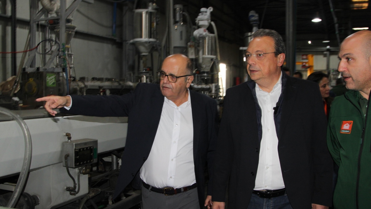 Φάμελλος: «Η ελληνική περιφέρεια εκπέμπει SOS από τον πρωτογενή τομέα μέχρι τη μεταποίηση» (βίντεο)