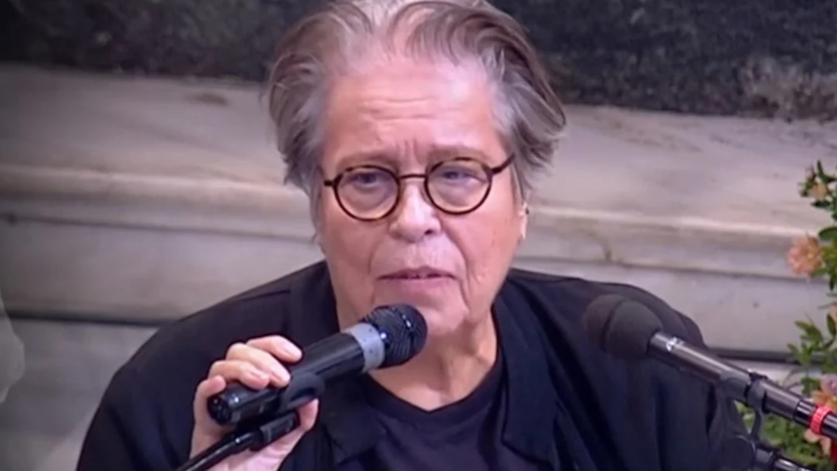 Δήμητρα Γαλάνη για Διονύση Σαββόπουλο: «Ο λόγος σου ήταν το πιο φωτεινό μονοπάτι της ζωής μου»