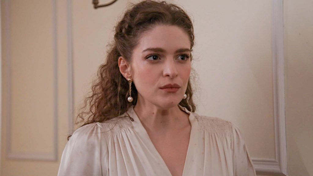 Grand Hotel – Δευτέρα (20/10): Η Αλίκη μαθαίνει την πραγματική ταυτότητα του Άρη (trailer)
