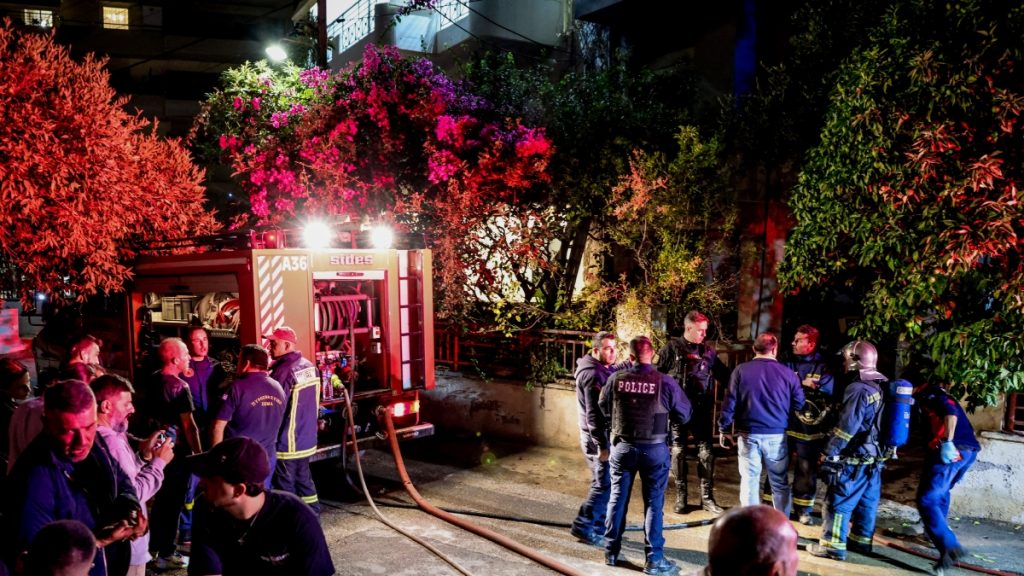 Θρίλερ στο Ηράκλειο: Με νάιλον στο κεφάλι εντοπίστηκε η μία σορός – Πήδηξε από την ταράτσα ο δεύτερος γιος (Εικόνες & Βίντεο)