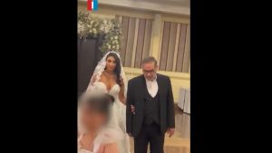 Ιράν: Σάλος με το νυφικό κόρης συμβούλου του Χαμενεΐ – Θέτουν ζήτημα ηθικής τάξης στην χώρα του «Χιτζάμπ» (Βίντεο)
