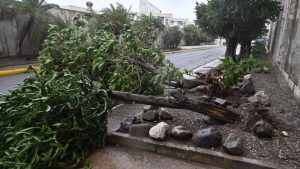 Ο τυφώνας Μελίσσα πλήττει την Κούβα με ανέμους 195 χλμ/ώρα – Νεκροί και καταστροφές στην Τζαμάικα (βίντεο)