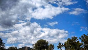 Καιρός σήμερα: Στους 26 βαθμούς ο υδράργυρος – Σε ποιες περιοχές θα βρέξει