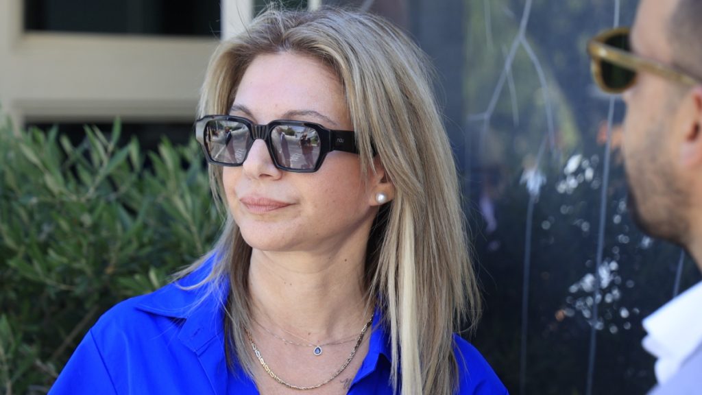 Καρυστιανού: “Ενοχλεί ο συμβολισμός της γραφής των ονομάτων στον Άγνωστο Στρατιώτη” – Τι είπε για τη δημιουργία κόμματος