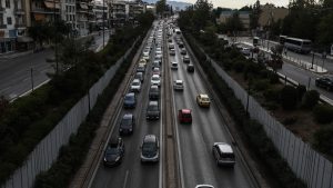 Τροχαίο στη λεωφόρο Μεσογείων – “Σημειωτόν” στο ρεύμα προς Αθήνα