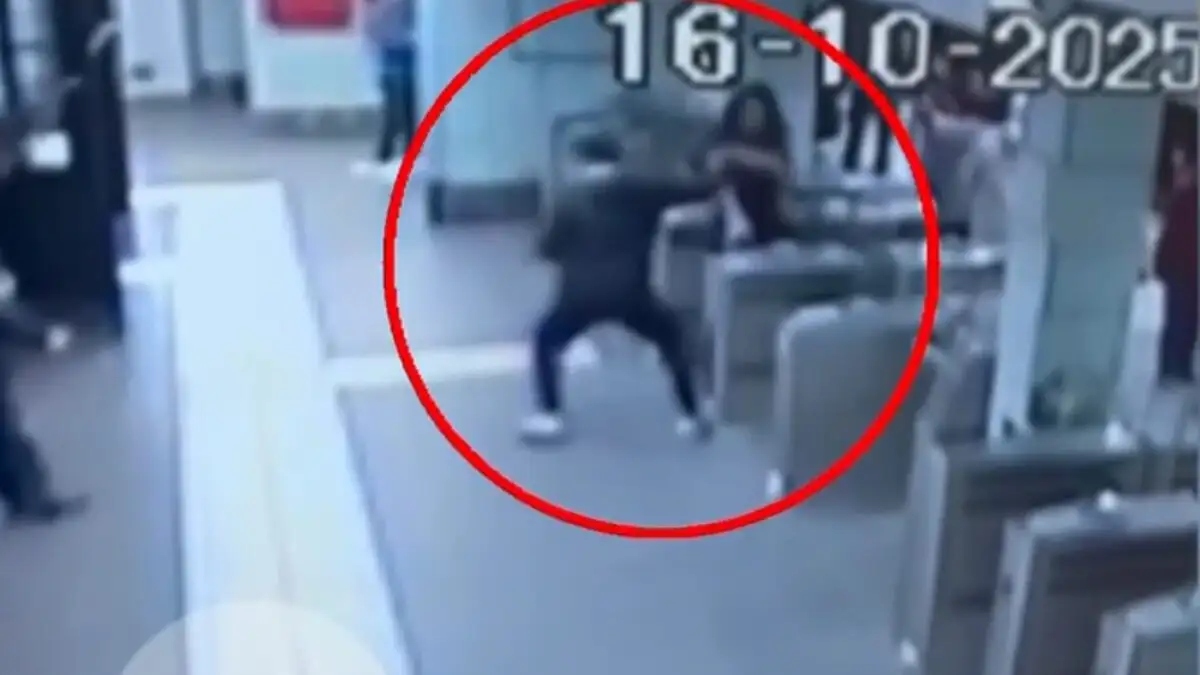 Ανήλικος άρπαξε χρυσές αλυσίδες από τον λαιμό τουρίστριας – Είχε συλληφθεί ξανά αλλά κυκλοφορούσε ελεύθερος (Βίντεο)