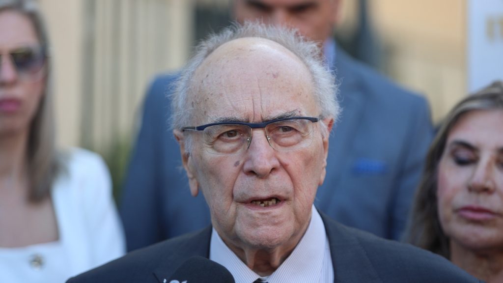Κωνσταντόπουλος κατά Τσίπρα: “Έχει στοιχεία αμοραλισμού – Έχω ευθύνη που δεν το είδα νωρίτερα και τον στήριξα”