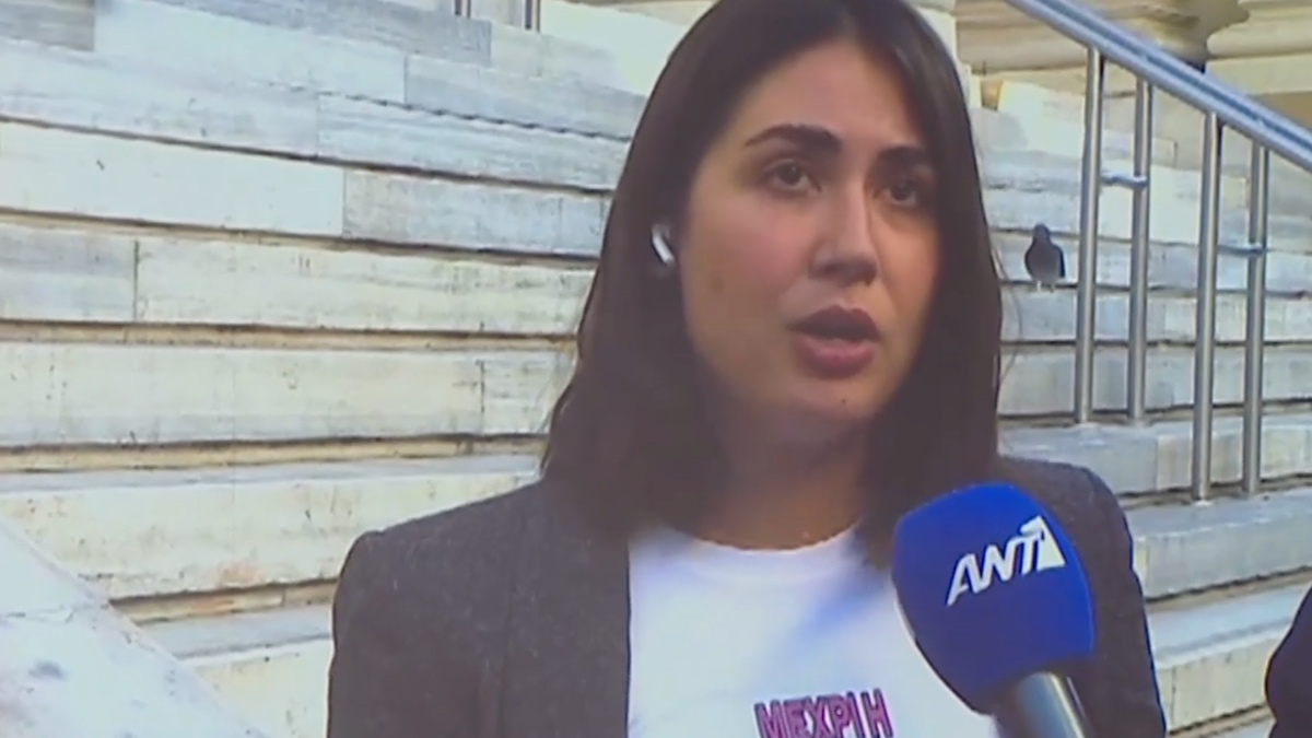 Έλενα Κρεμλίδου: Δικαιώθηκε μετά από 5 χρόνια – Καταδικάστηκε ο αστυνομικός για τη διαρροή γυμνής φωτογραφίας της