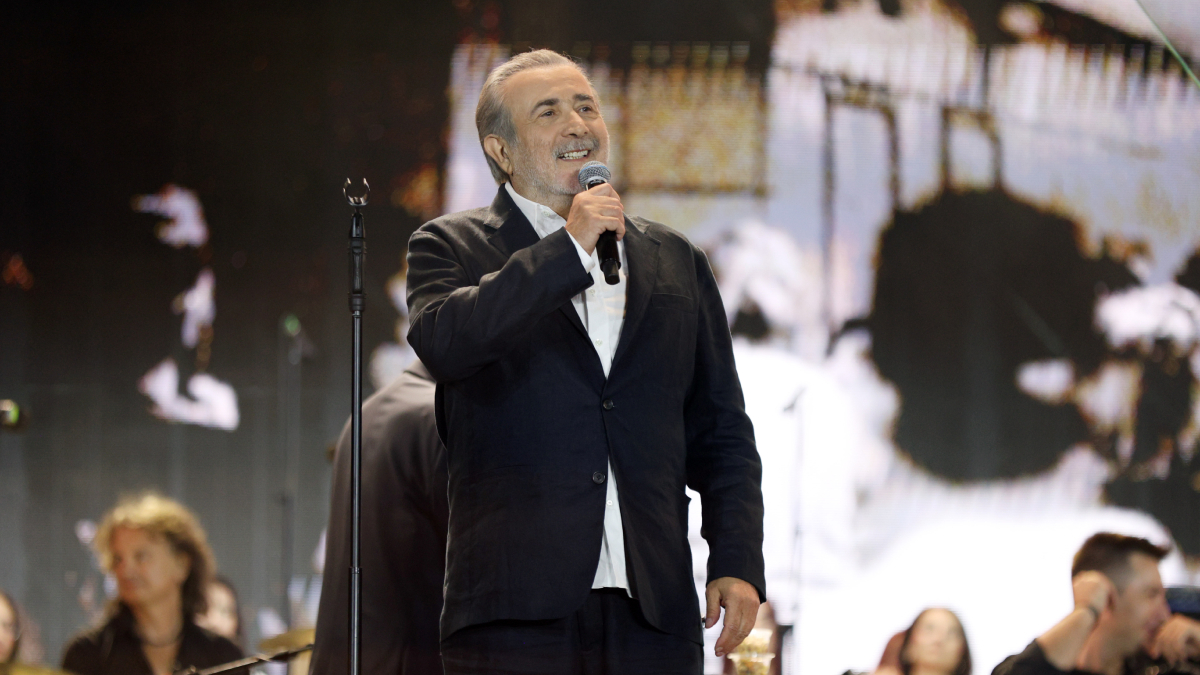 Λάκης Λαζόπουλος: Ανακοίνωσε ότι θα περιορίσει τις εμφανίσεις του στο θέατρο – Ο λόγος