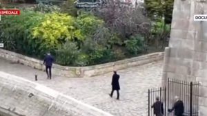 Σε πολιτικό αδιέξοδο ο Μακρόν μετά την παραίτηση Λεκορνί