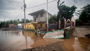 Σχεδόν 50 νεκροί από τον κυκλώνα Μελίσα που “σαρώνει” την Καραϊβική