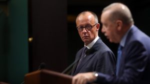 «Η Τουρκία δεν πληροί τα κριτήρια της Κοπεγχάγης» – Έντονη αντιπαράθεση ανάμεσα σε Μερτς και Ερντογάν (Βίντεο)