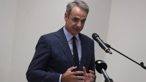 Κυριάκος Μητσοτάκης: Παραβρέθηκε στα εγκαίνια του Πρωτοδικείου Περιστερίου – Το έμμεσο μήνυμα προς τον Καραμανλή