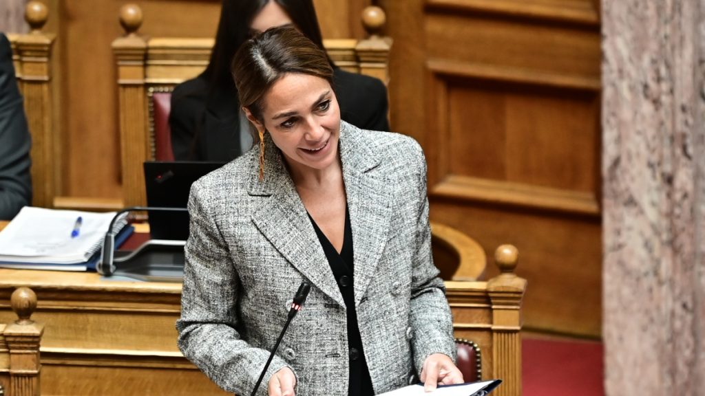 Μιχαηλίδου: “Ξεκινά σήμερα το πρόγραμμα των Σχολικών Γευμάτων για 231.062 μαθητές δημοτικού”