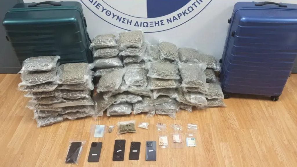 Ελευθέριος Βενιζέλος: Χειροπέδες σε τέσσερα μέλη διεθνούς σπείρας διακίνησης ναρκωτικών